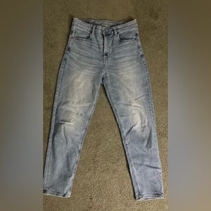 American Eagle Mom Jean